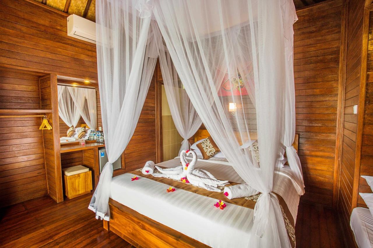 Tatak Bunut Villa Ceningan Lembongan Buitenkant foto