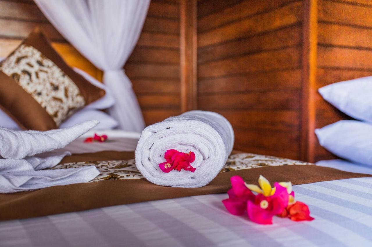 Tatak Bunut Villa Ceningan Lembongan Buitenkant foto