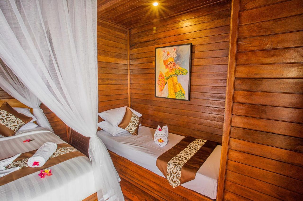 Tatak Bunut Villa Ceningan Lembongan Buitenkant foto
